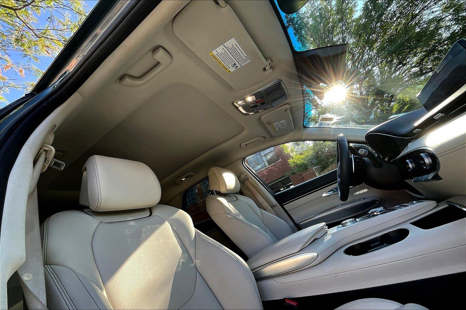 2022 Genesis GV70 2.5T photo 21