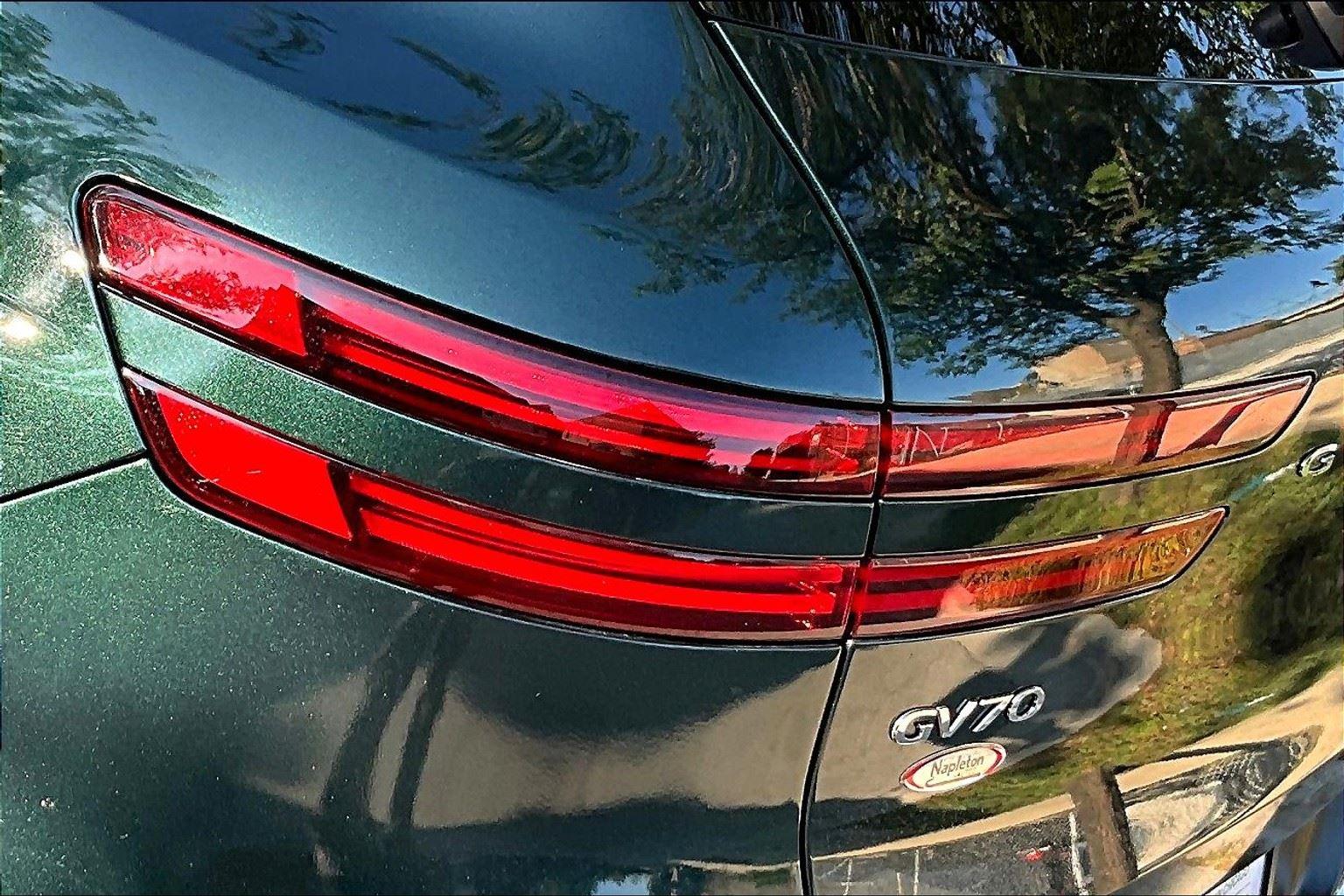 2022 Genesis GV70 2.5T photo 29