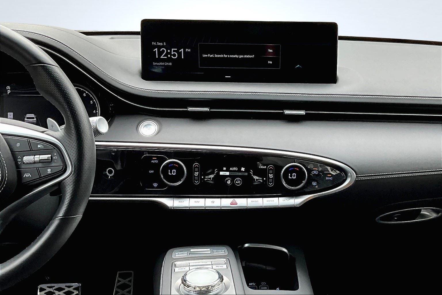 2022 Genesis GV70 2.5T photo 57