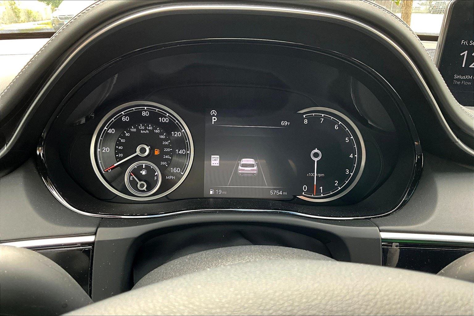 2025 Genesis GV70 3.5T Sport photo 19