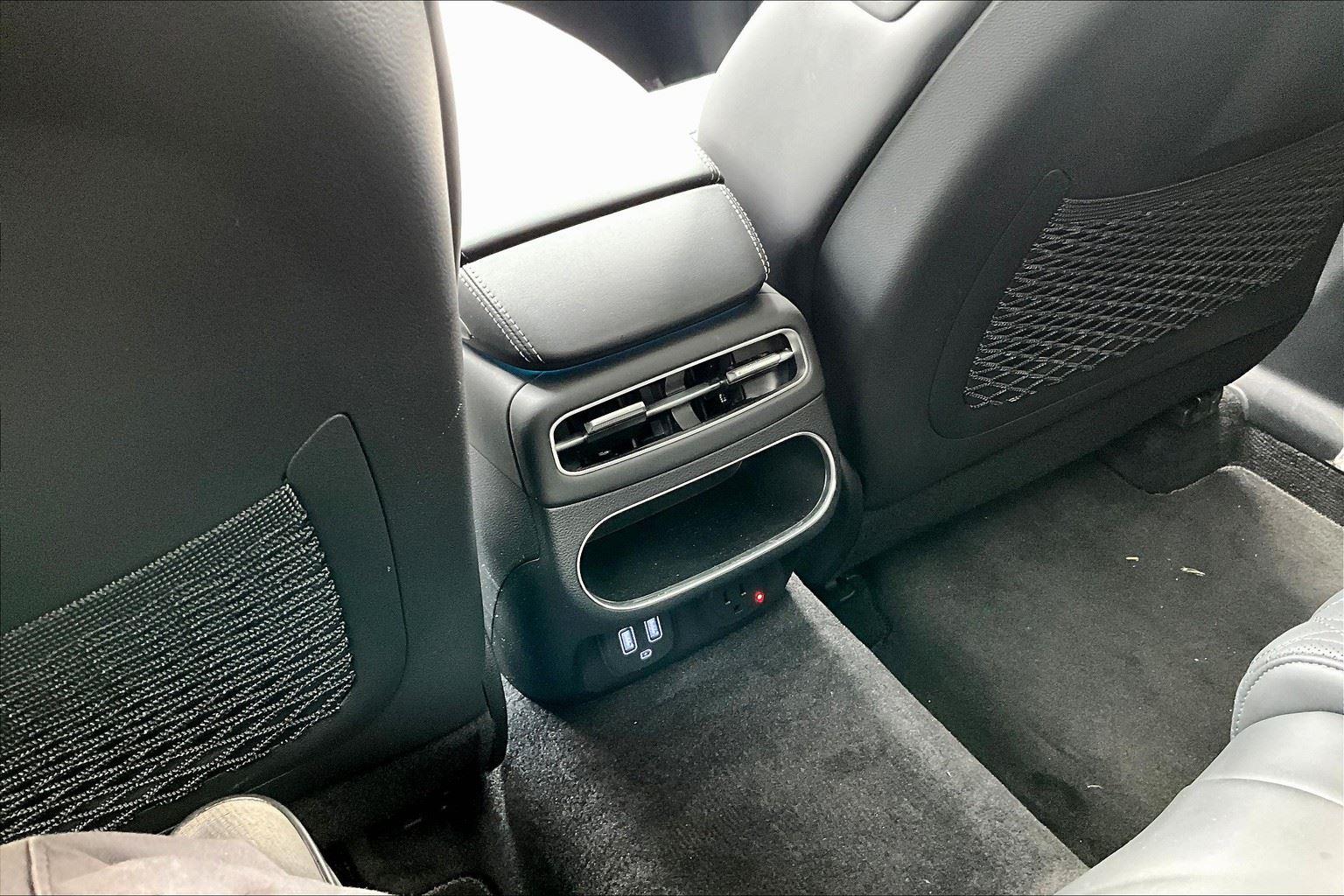 2025 Genesis GV70 3.5T Sport photo 32