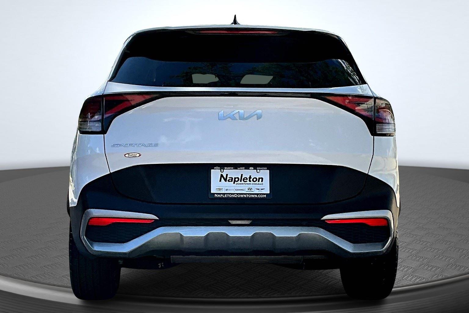 2023 Kia Sportage EX photo 4