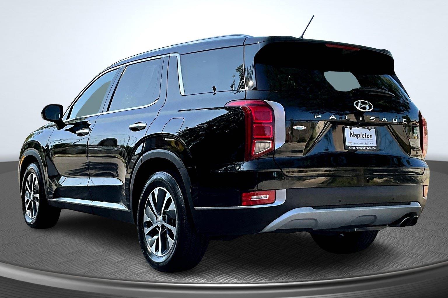 2020 Hyundai Palisade SEL photo 2