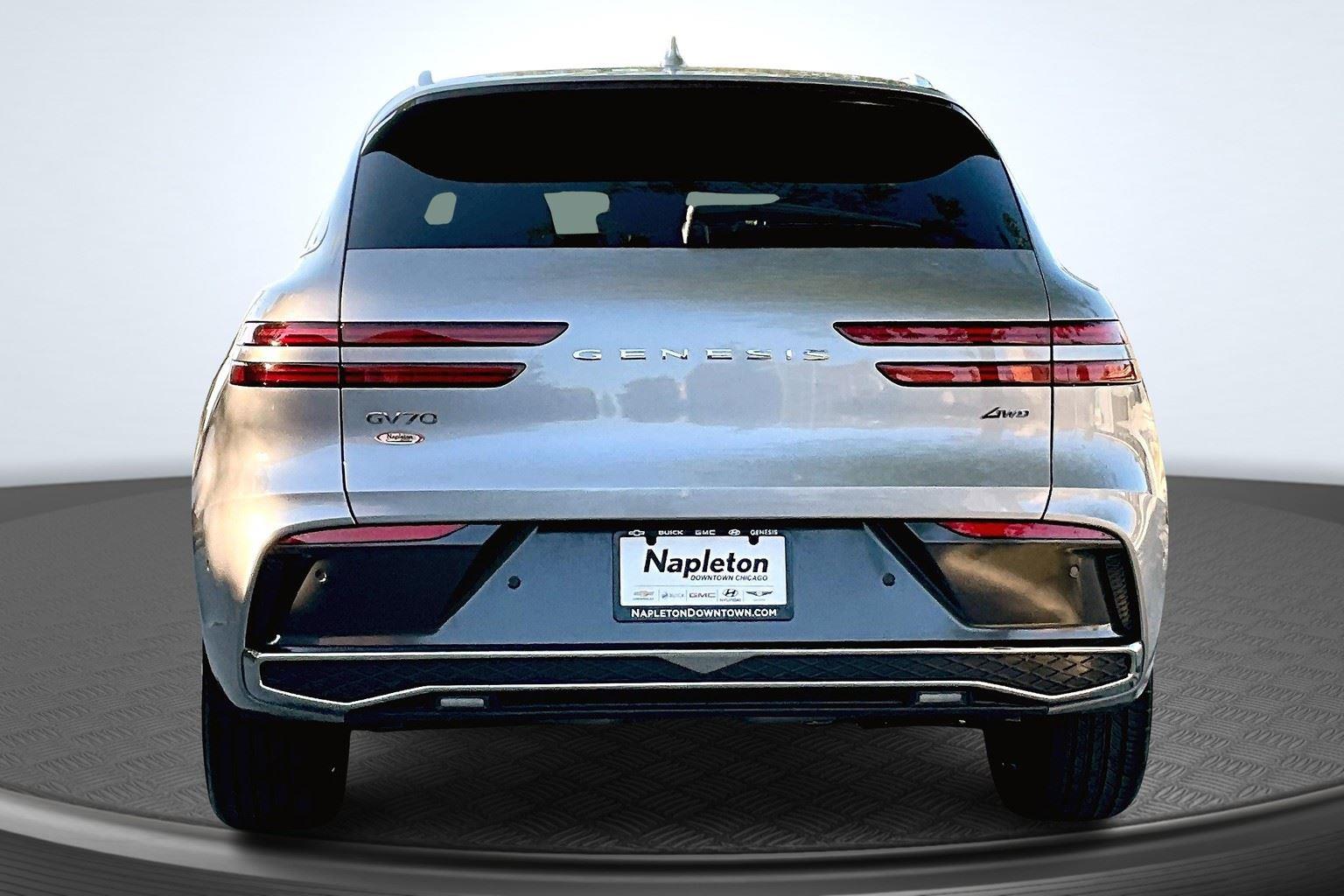 2026 Genesis GV70 2.5T Advanced photo 4