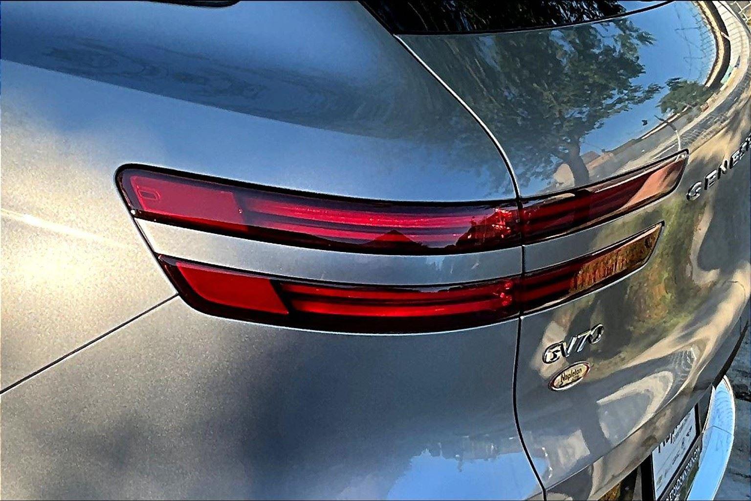 2026 Genesis GV70 2.5T Advanced photo 28