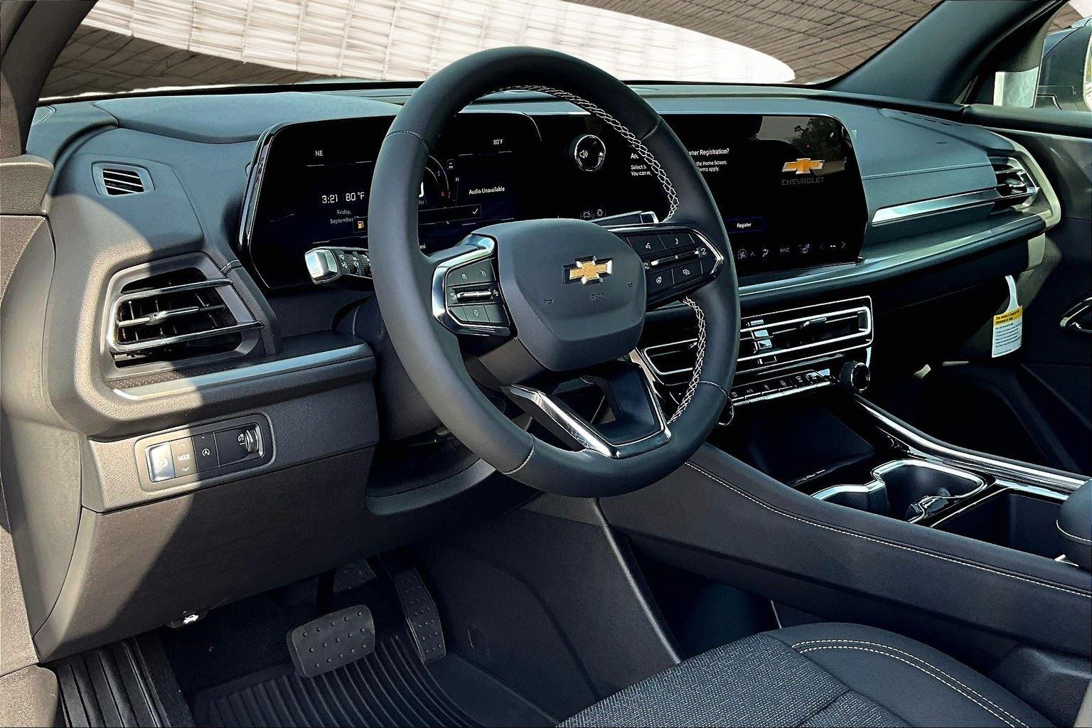 2026 Chevrolet Traverse photo 43