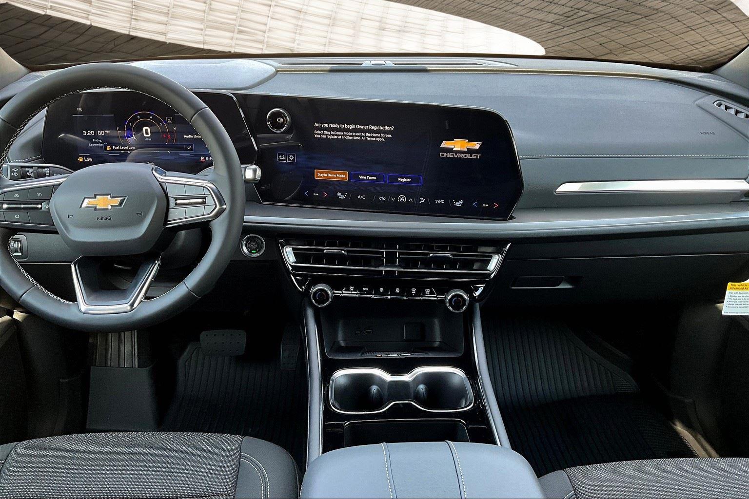 2026 Chevrolet Traverse photo 44