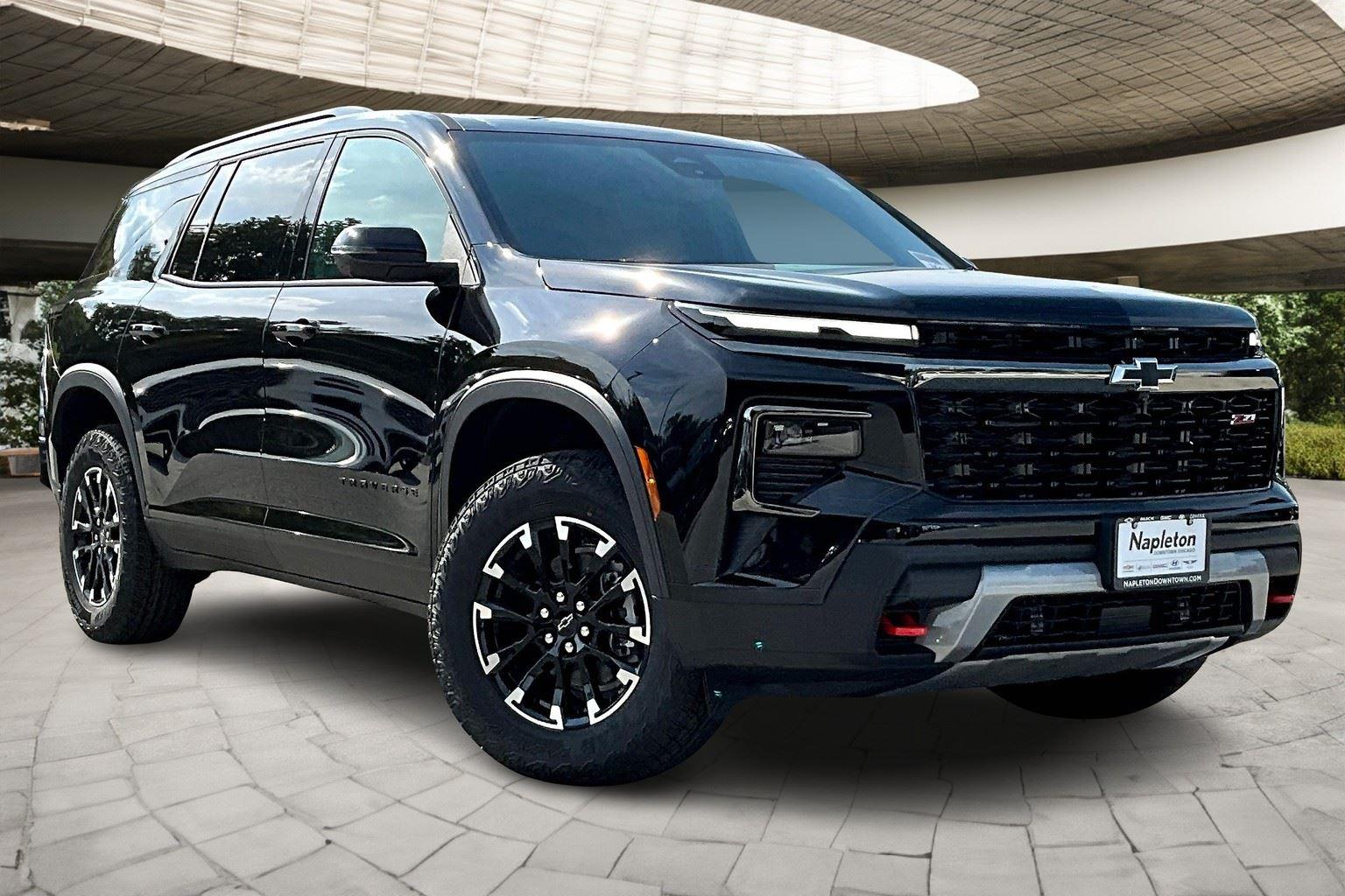 2026 Chevrolet Traverse photo 14