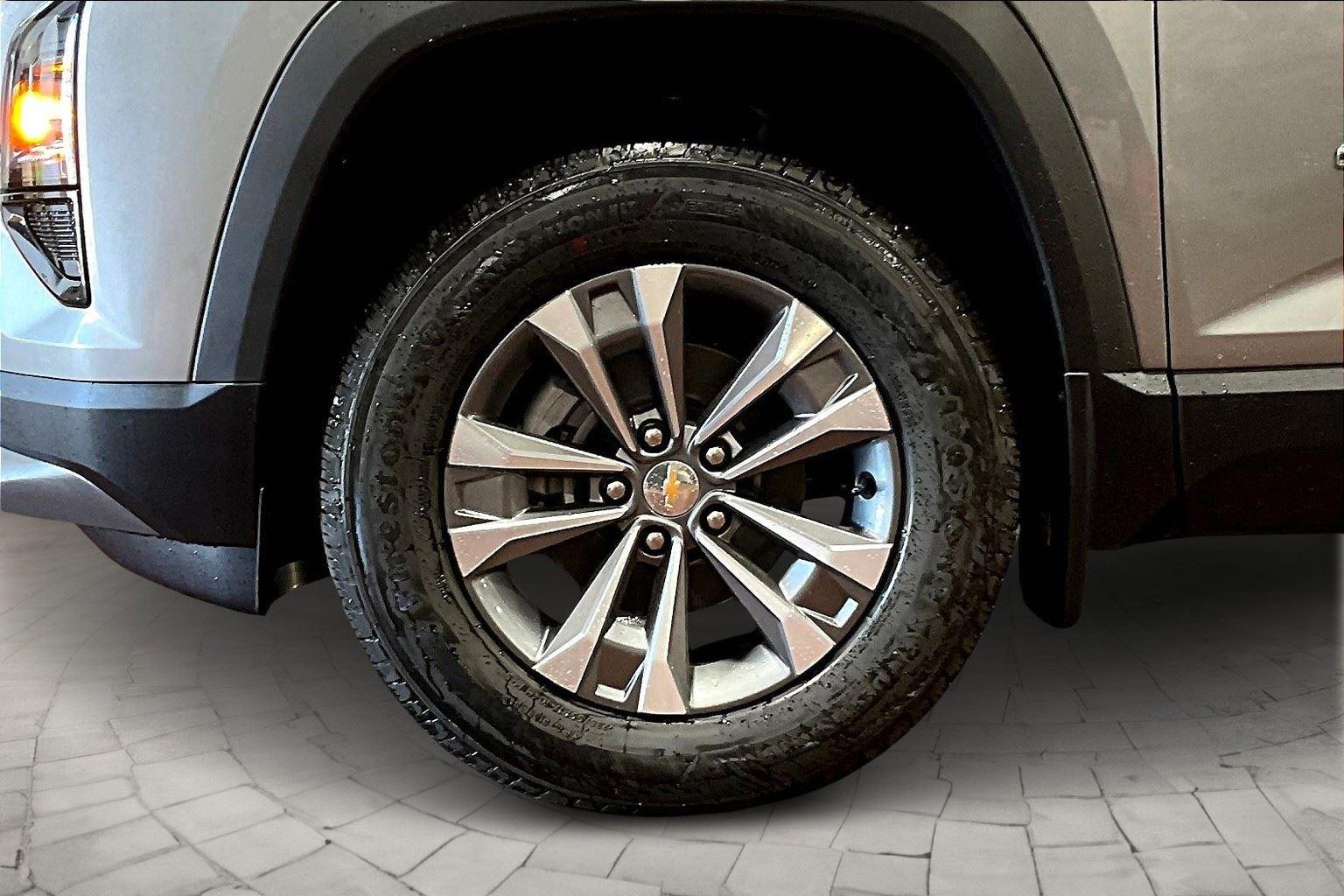 2025 Buick Envista ST photo 48