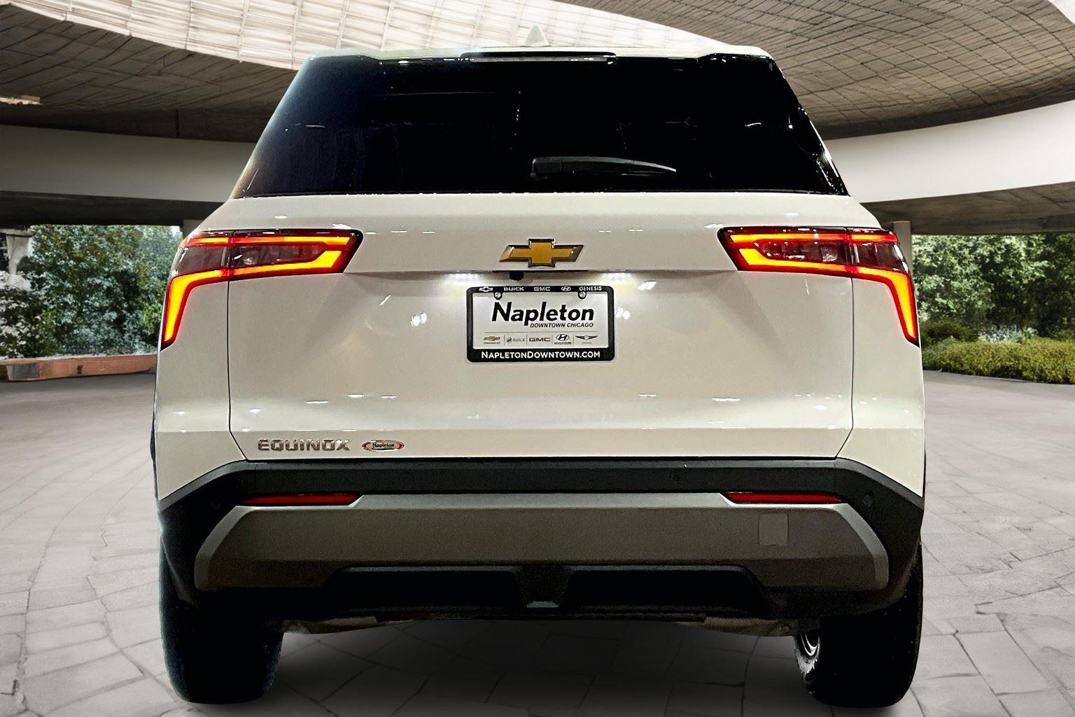 2026 Chevrolet Equinox LT photo 4