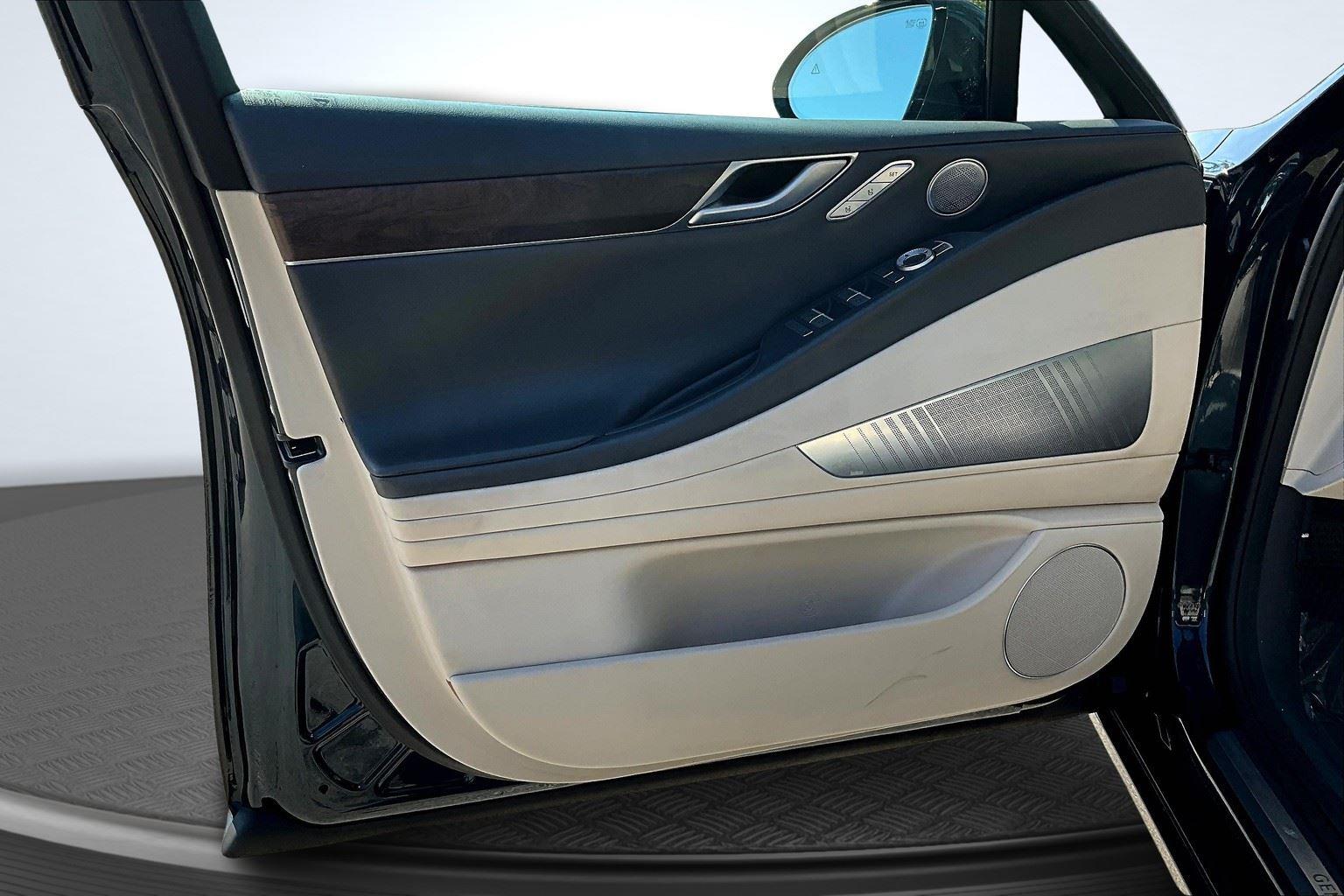 2022 Genesis G80 2.5T photo 22