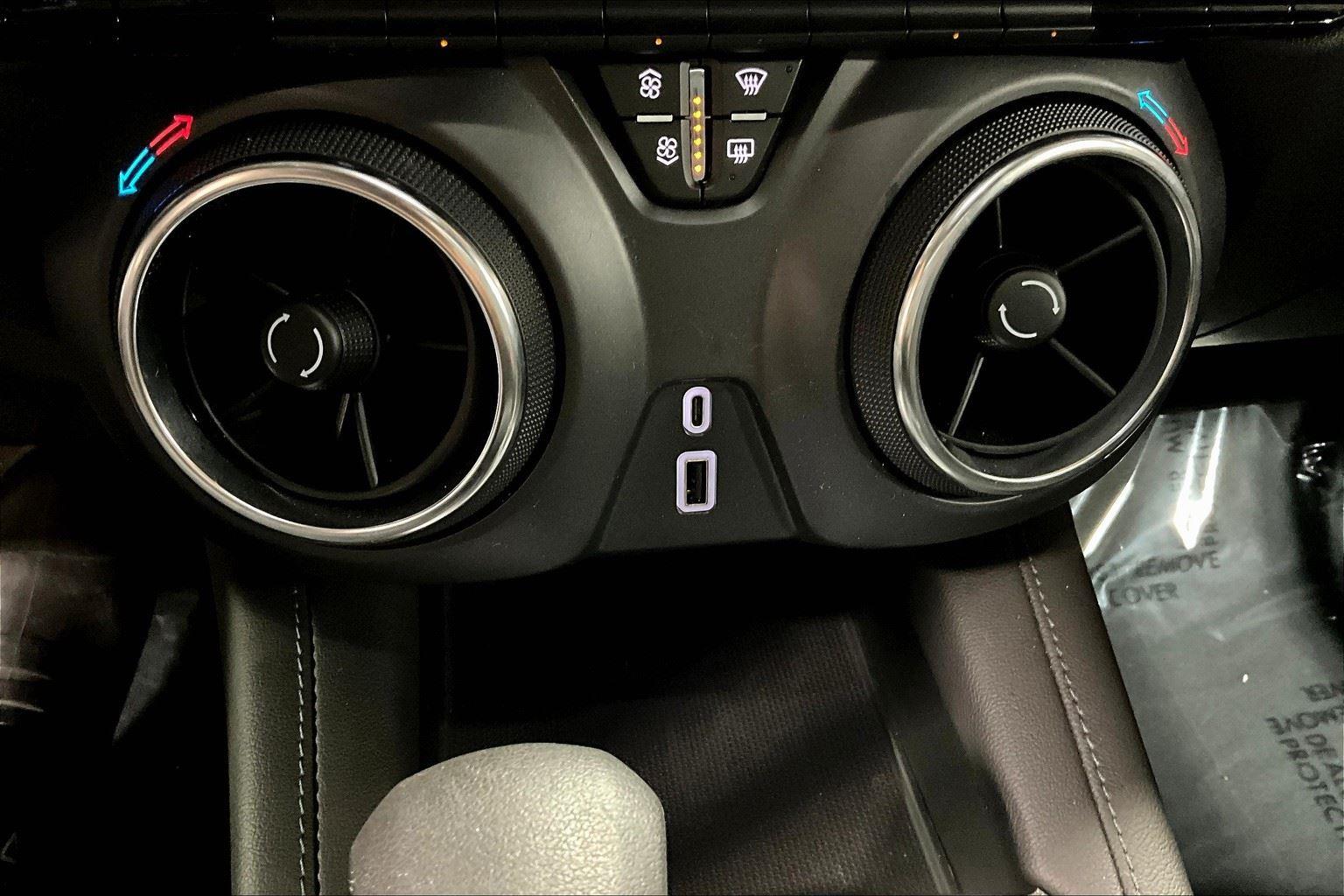 2022 Chevrolet Blazer 2LT photo 29