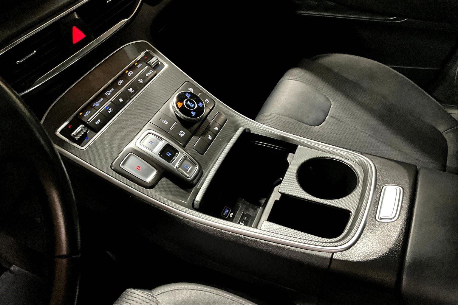 2022 Hyundai Santa Fe XRT photo 13