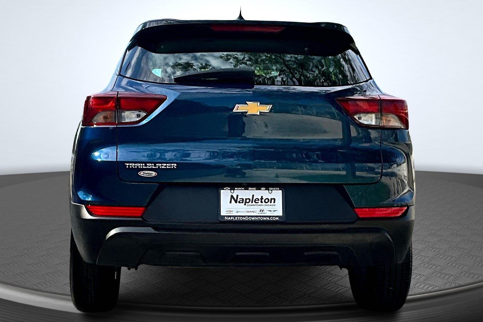 2021 Chevrolet Trailblazer LS photo 4