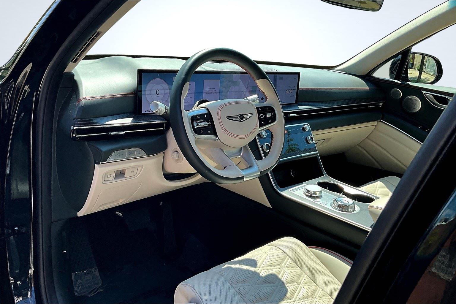 2025 Genesis GV80 Coupe 3.5T photo 14