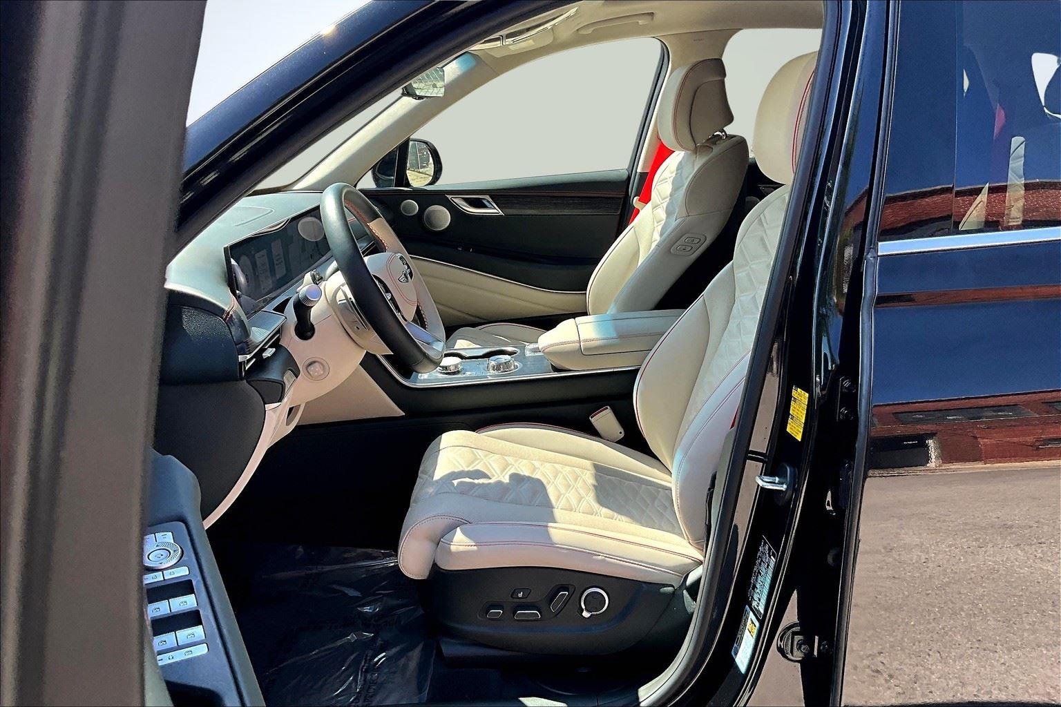 2025 Genesis GV80 Coupe 3.5T photo 24