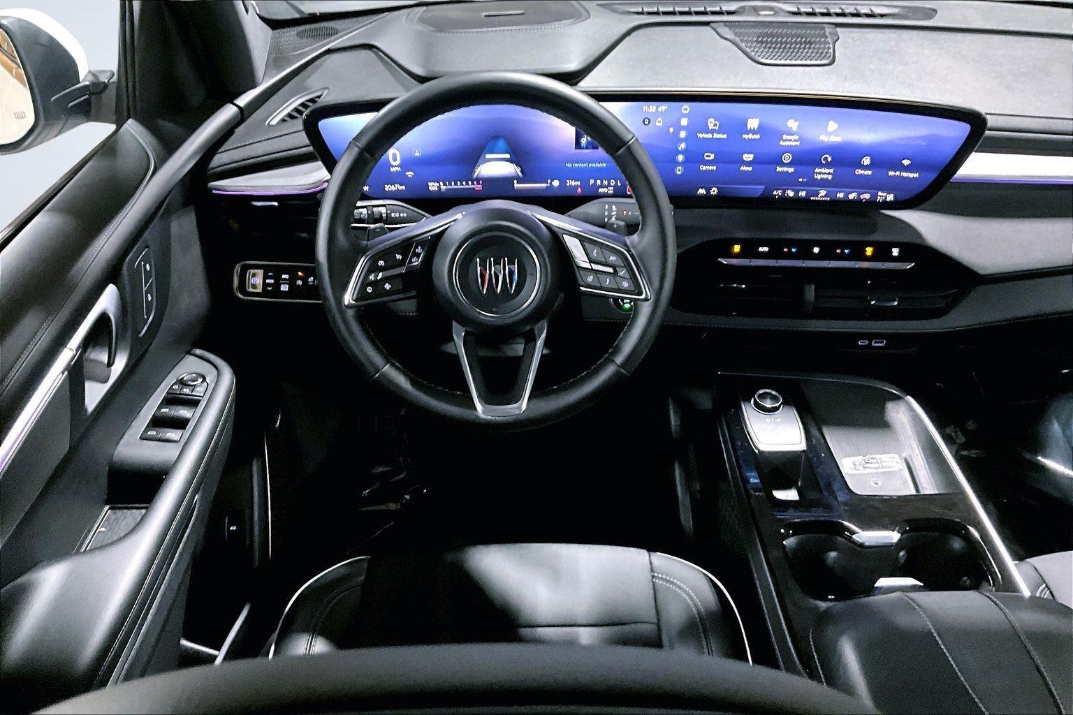 2025 Buick Enclave Preferred photo 4