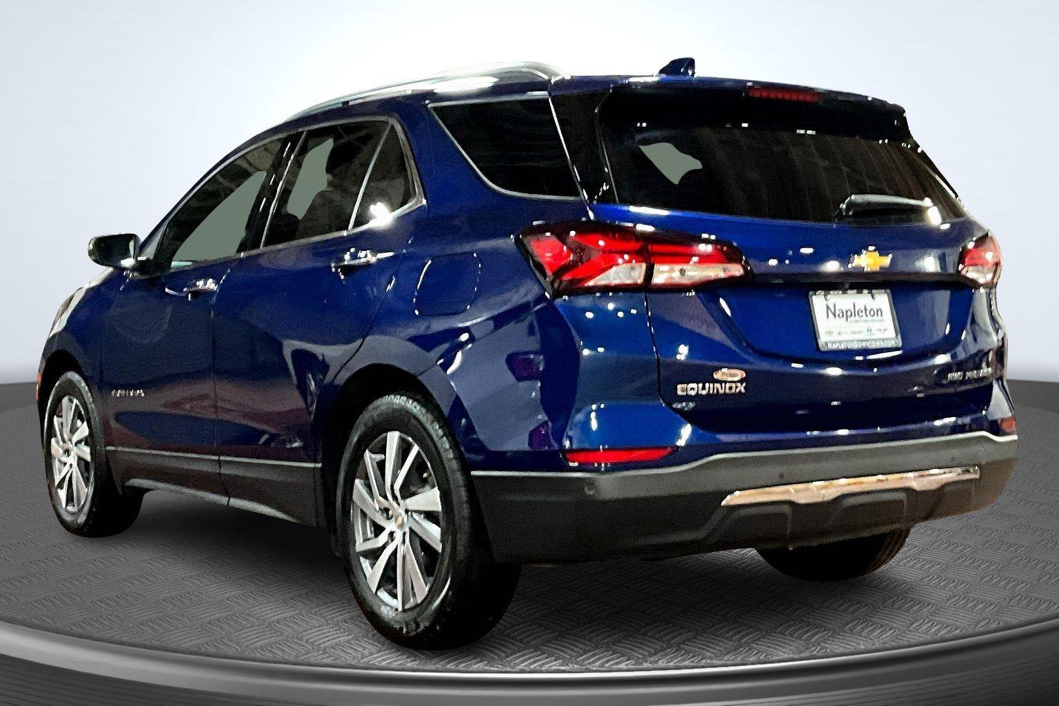 2022 Chevrolet Equinox Premier photo 2