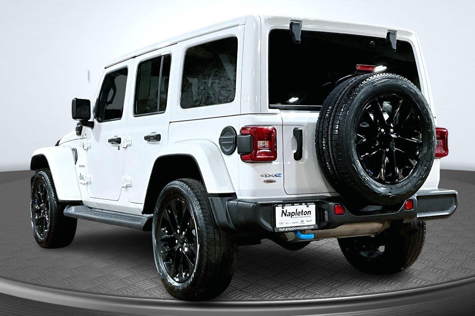 2022 Jeep Wrangler 4xe Unlimited Sahara photo 2