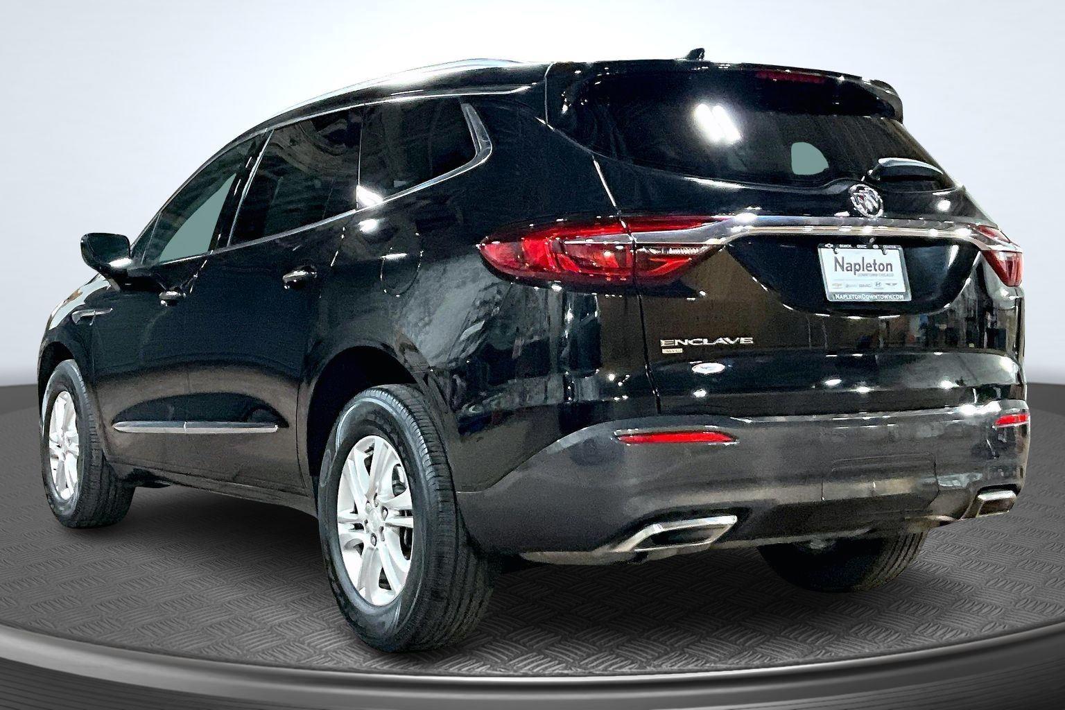 2020 Buick Enclave Essence photo 2