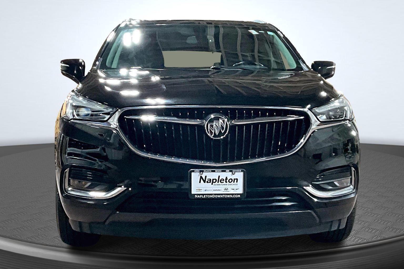 2020 Buick Enclave Essence photo 3