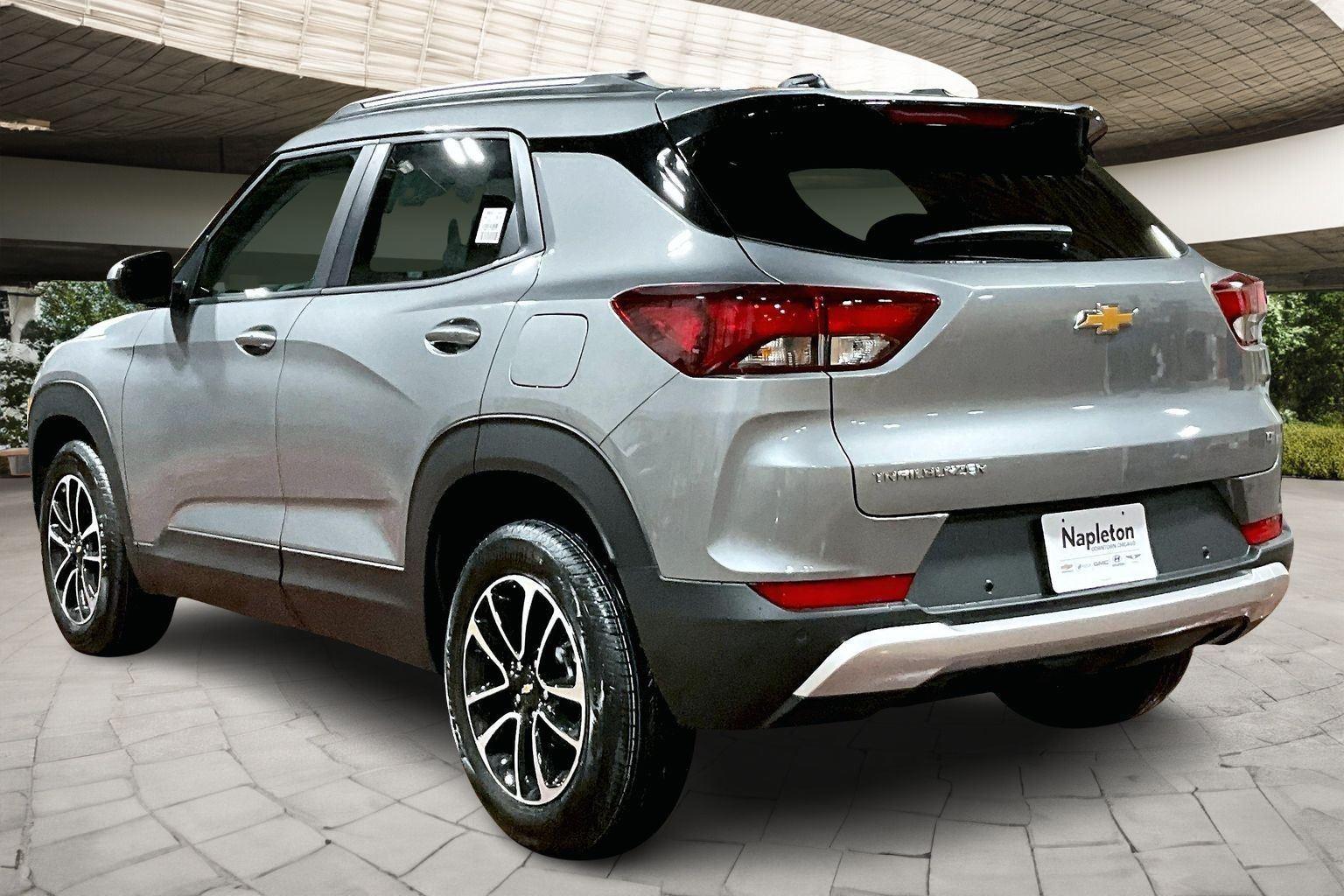 2026 Chevrolet Trailblazer LT photo 3