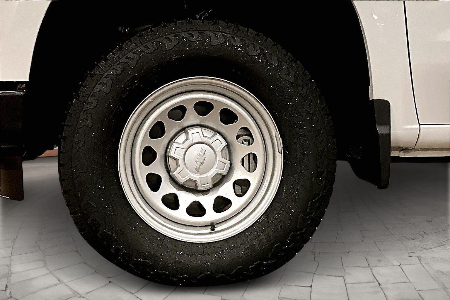 2025 Chevrolet Silverado 1500 Work Truck - Photo 15
