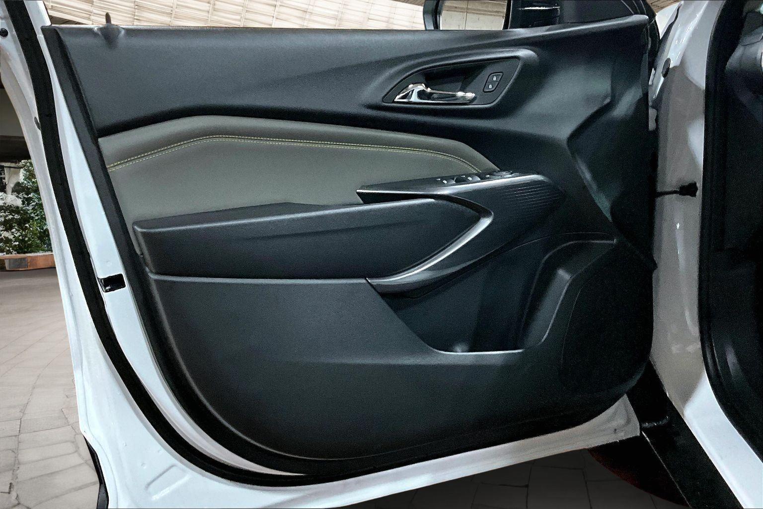 2026 Chevrolet Trax Activ - Photo 9