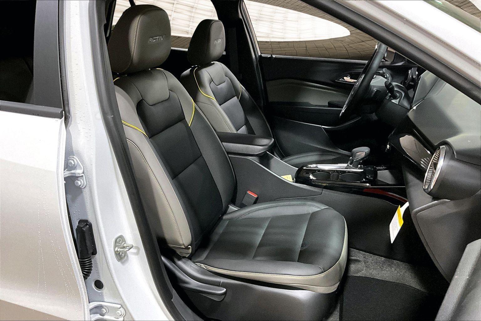 2026 Chevrolet Trax Activ - Photo 12