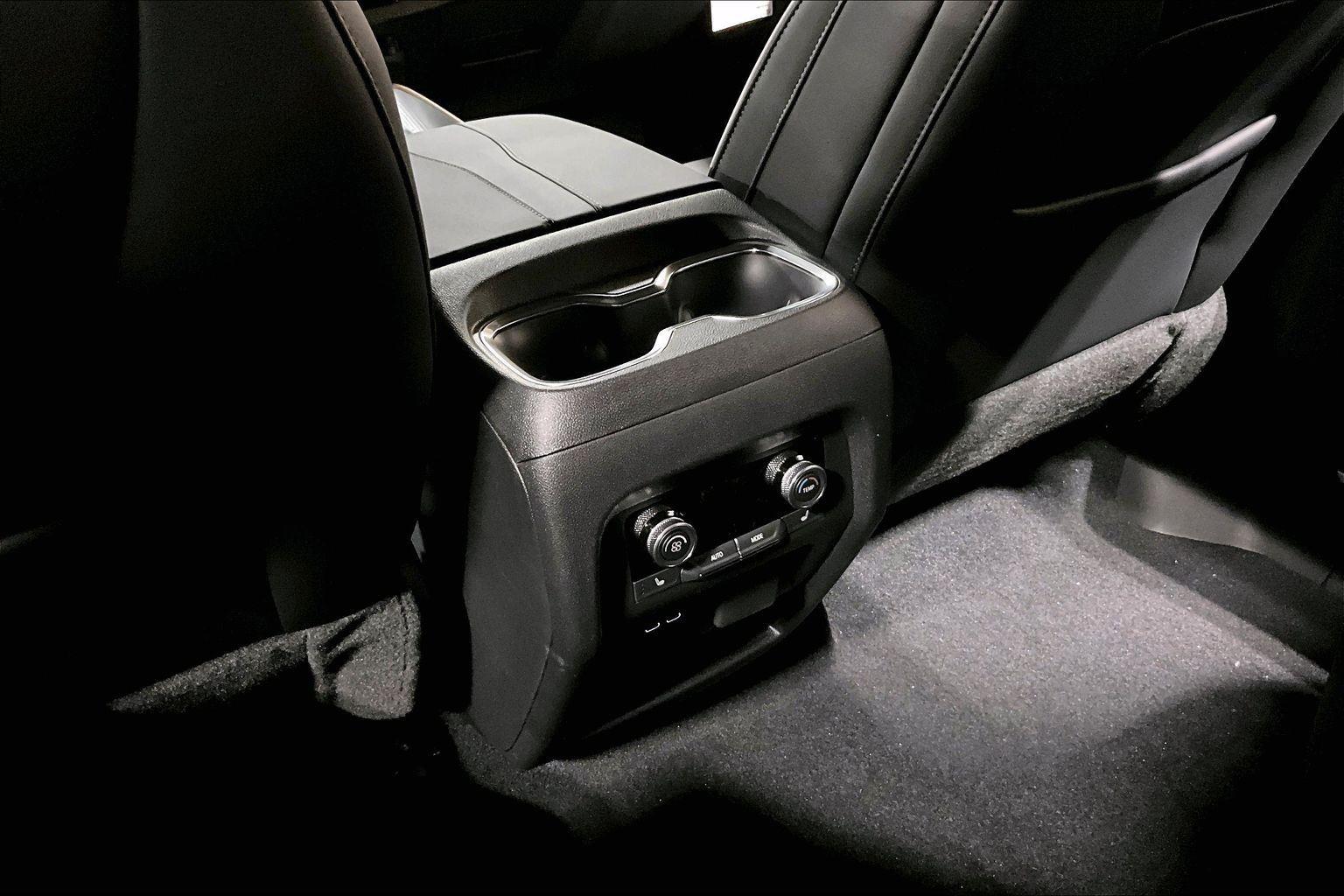 2026 Buick Enclave Avenir - Photo 22