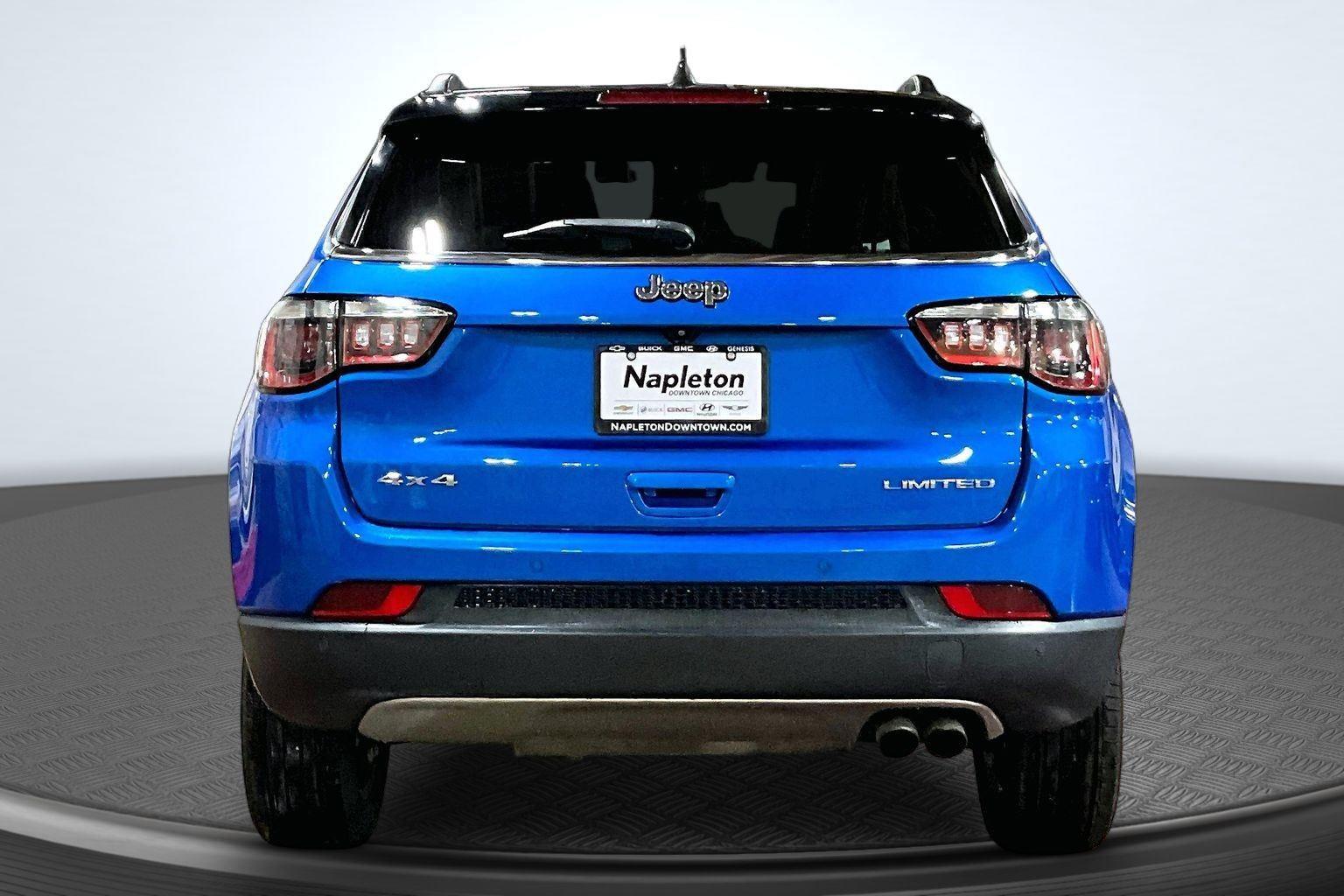 View vehicle photo 4