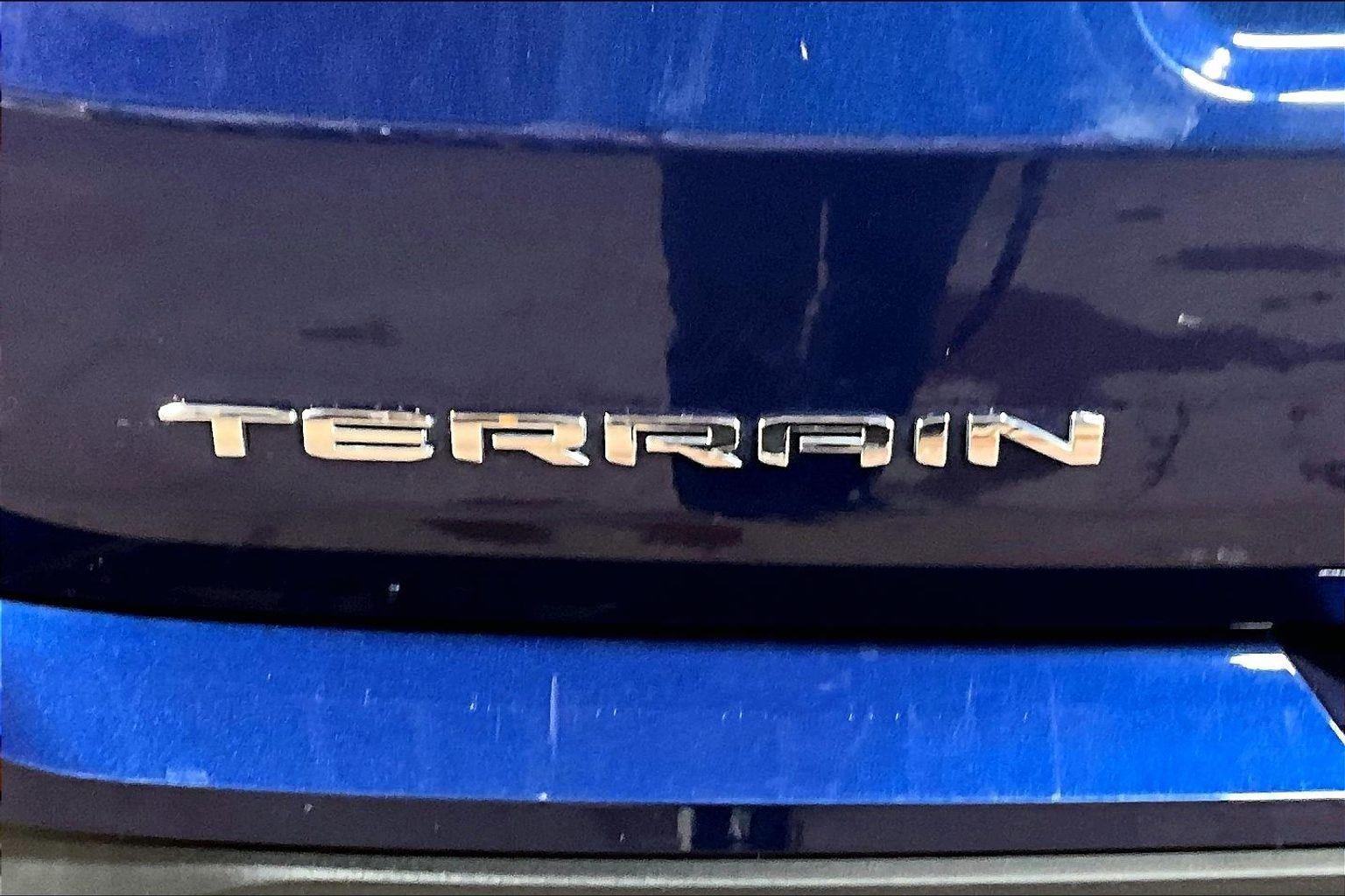2023 GMC Terrain SLE - Photo 9