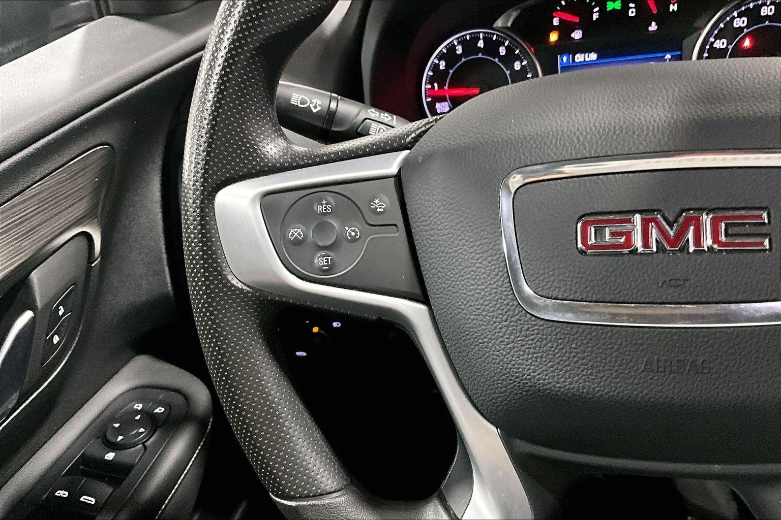 2023 GMC Terrain SLE - Photo 19