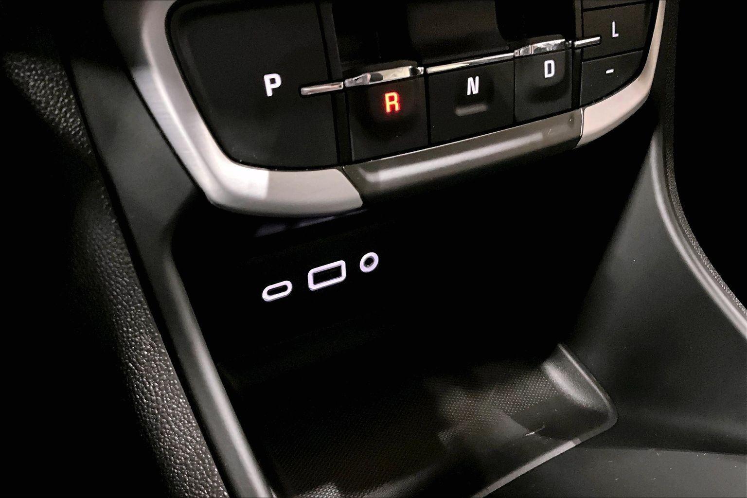 2023 GMC Terrain SLE - Photo 33