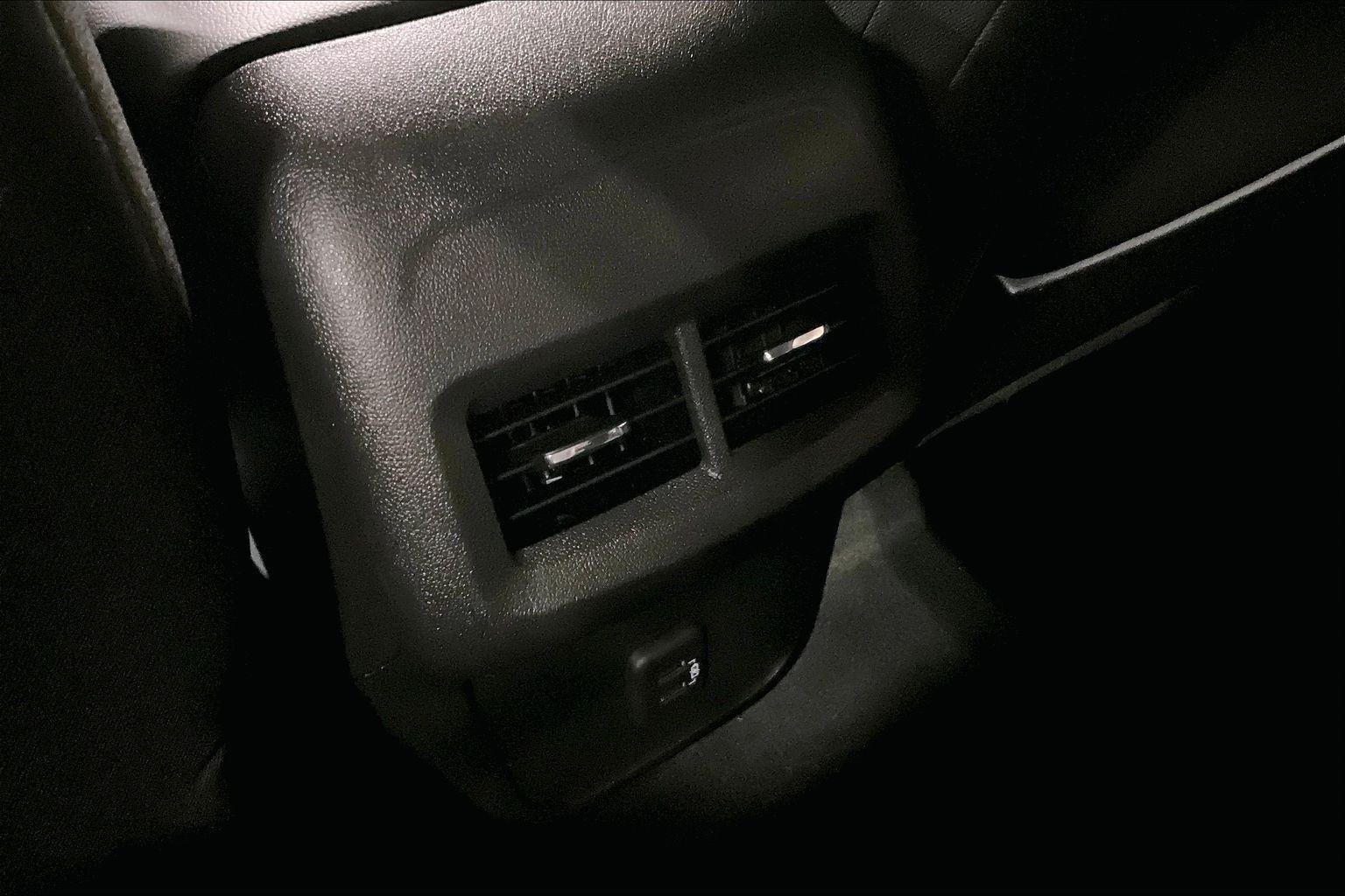2023 GMC Terrain SLE - Photo 34