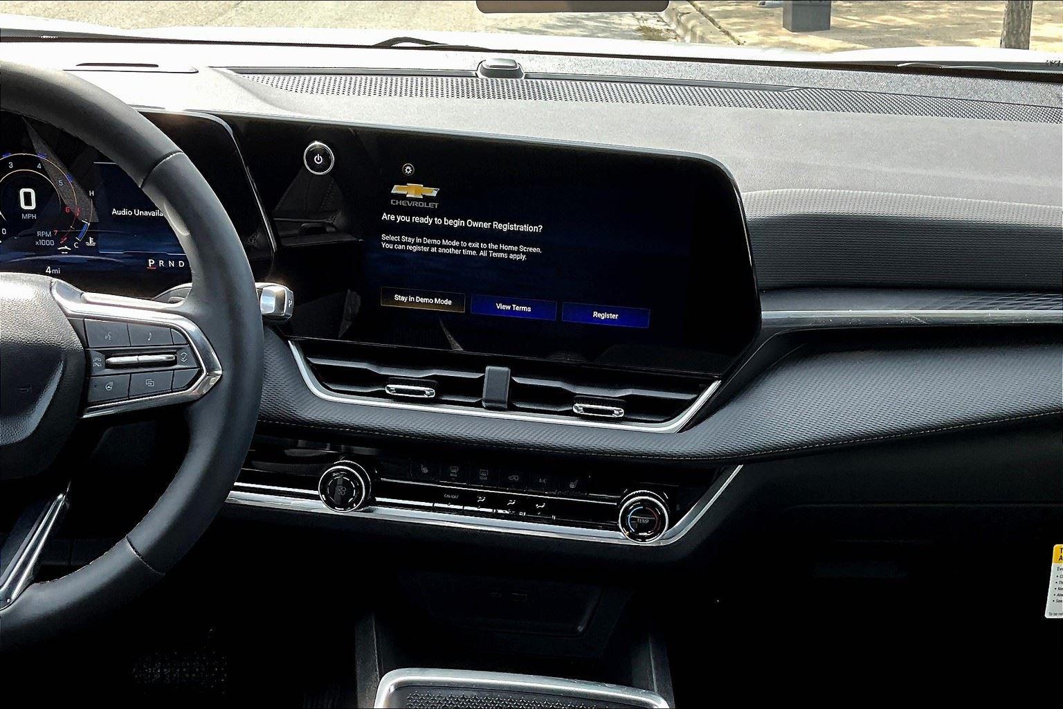 2026 Chevrolet Equinox LT - Photo 6