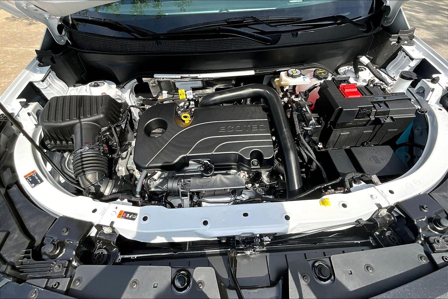 2026 Chevrolet Equinox LT - Photo 11