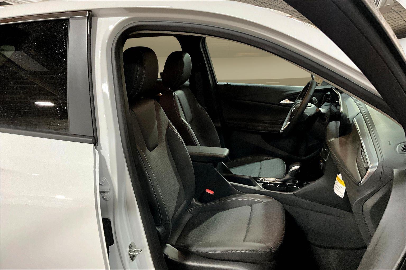 2026 Buick Encore GX Preferred - Photo 10