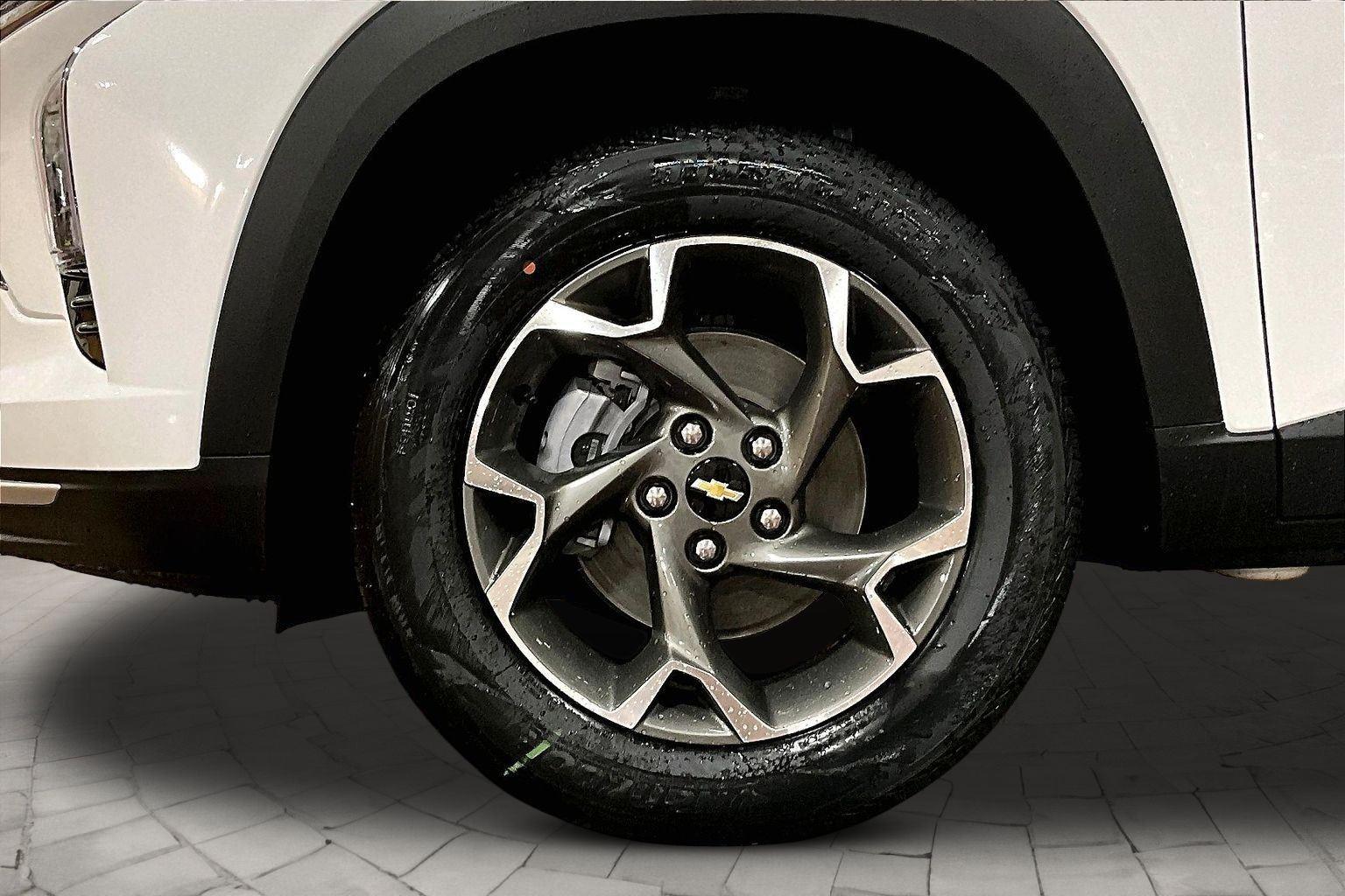 2026 Chevrolet Trax LT - Photo 15