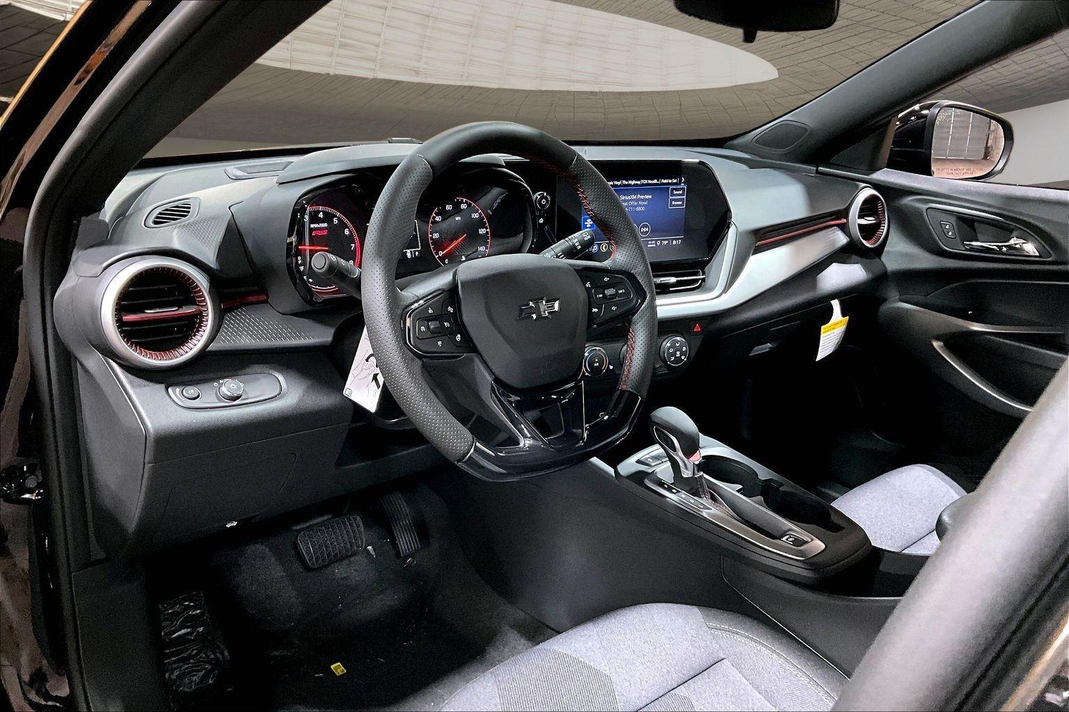 2026 Chevrolet Trax RS - Photo 8