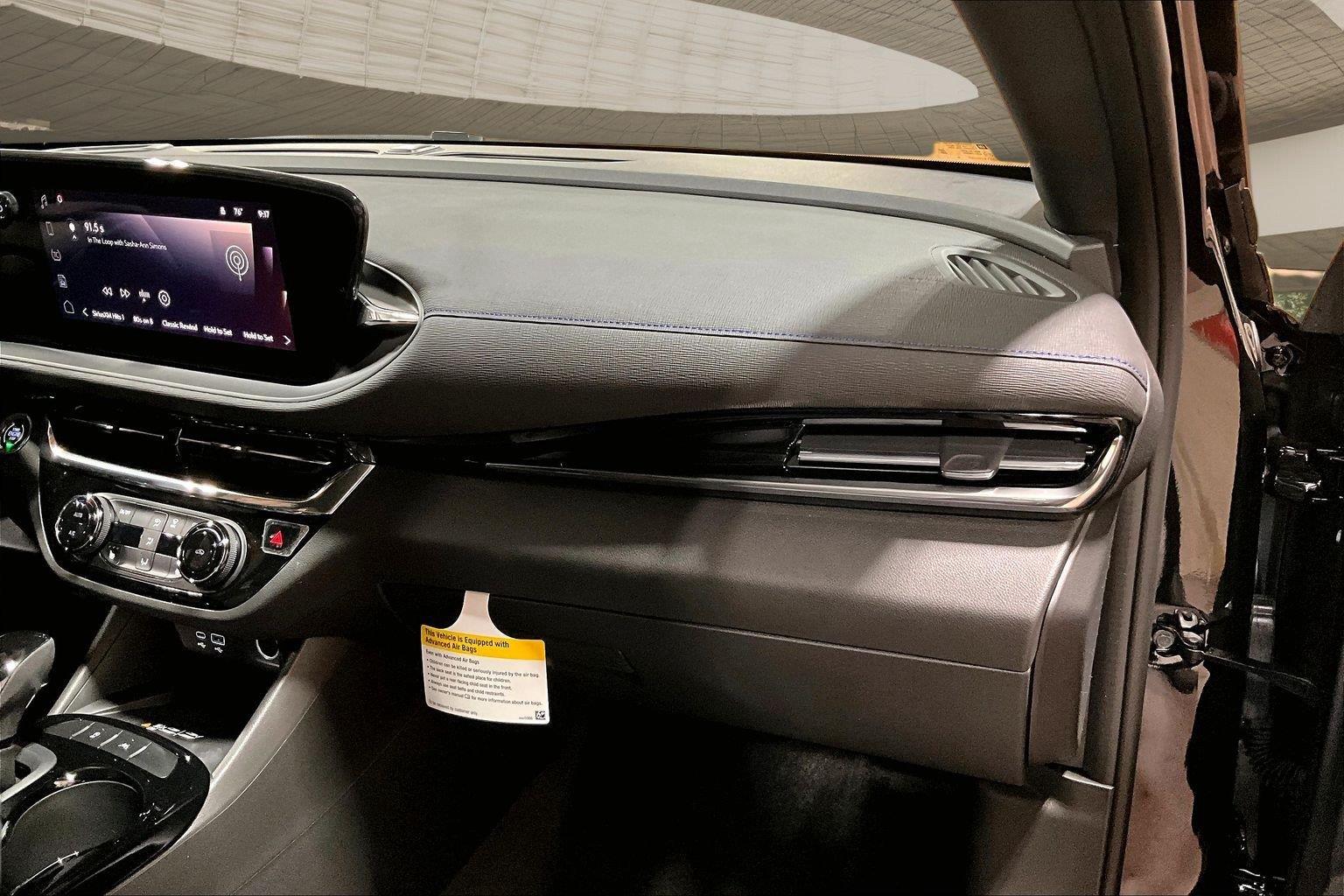 2026 Buick Envista Sport Touring - Photo 33