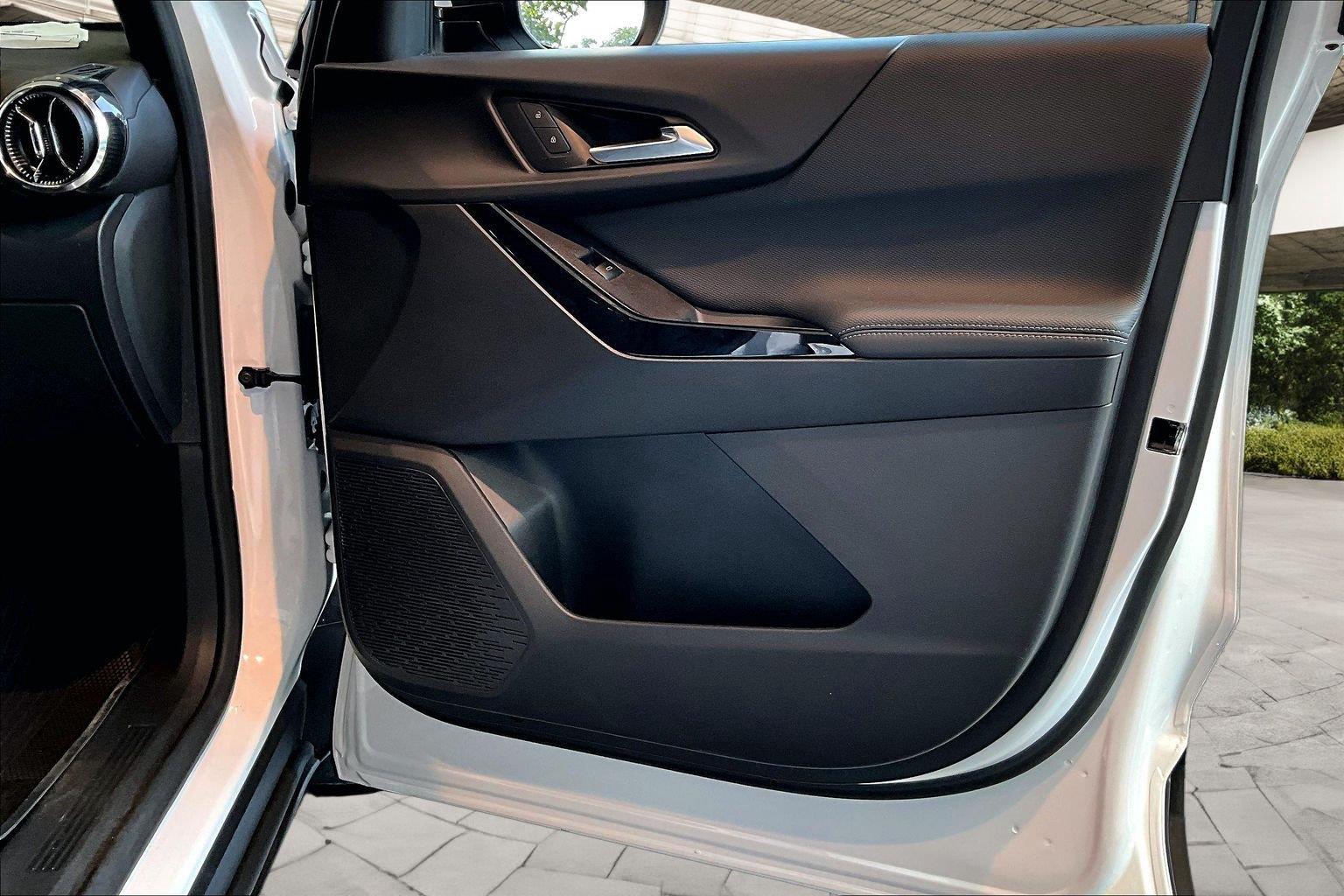 2026 Chevrolet Equinox LT - Photo 13