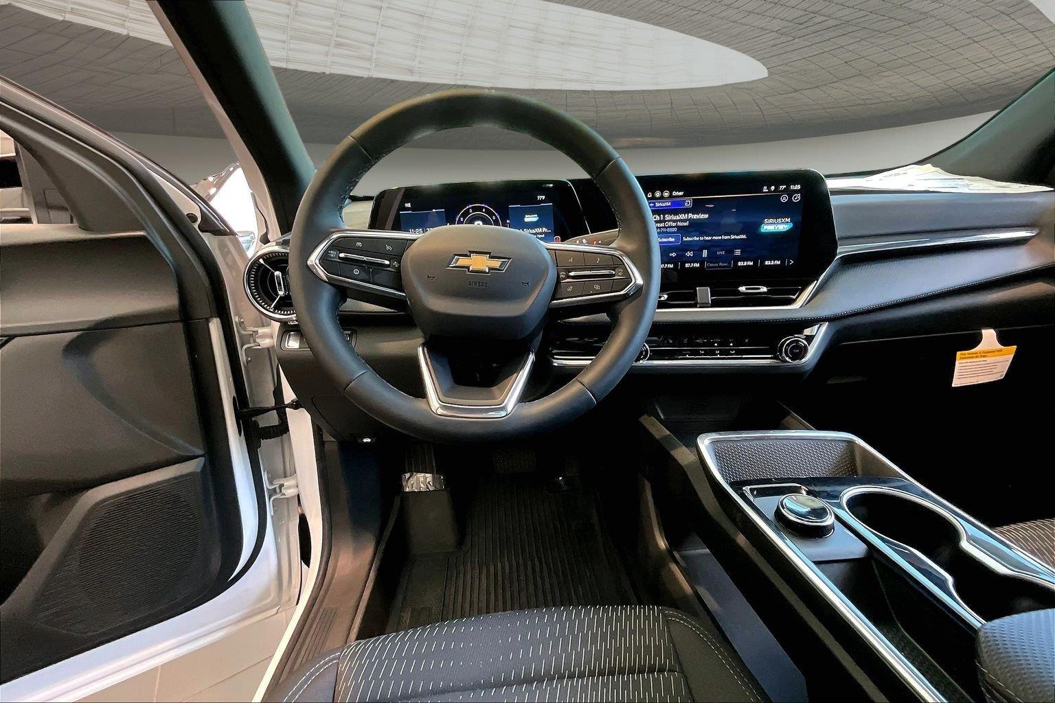 2026 Chevrolet Equinox LT - Photo 16