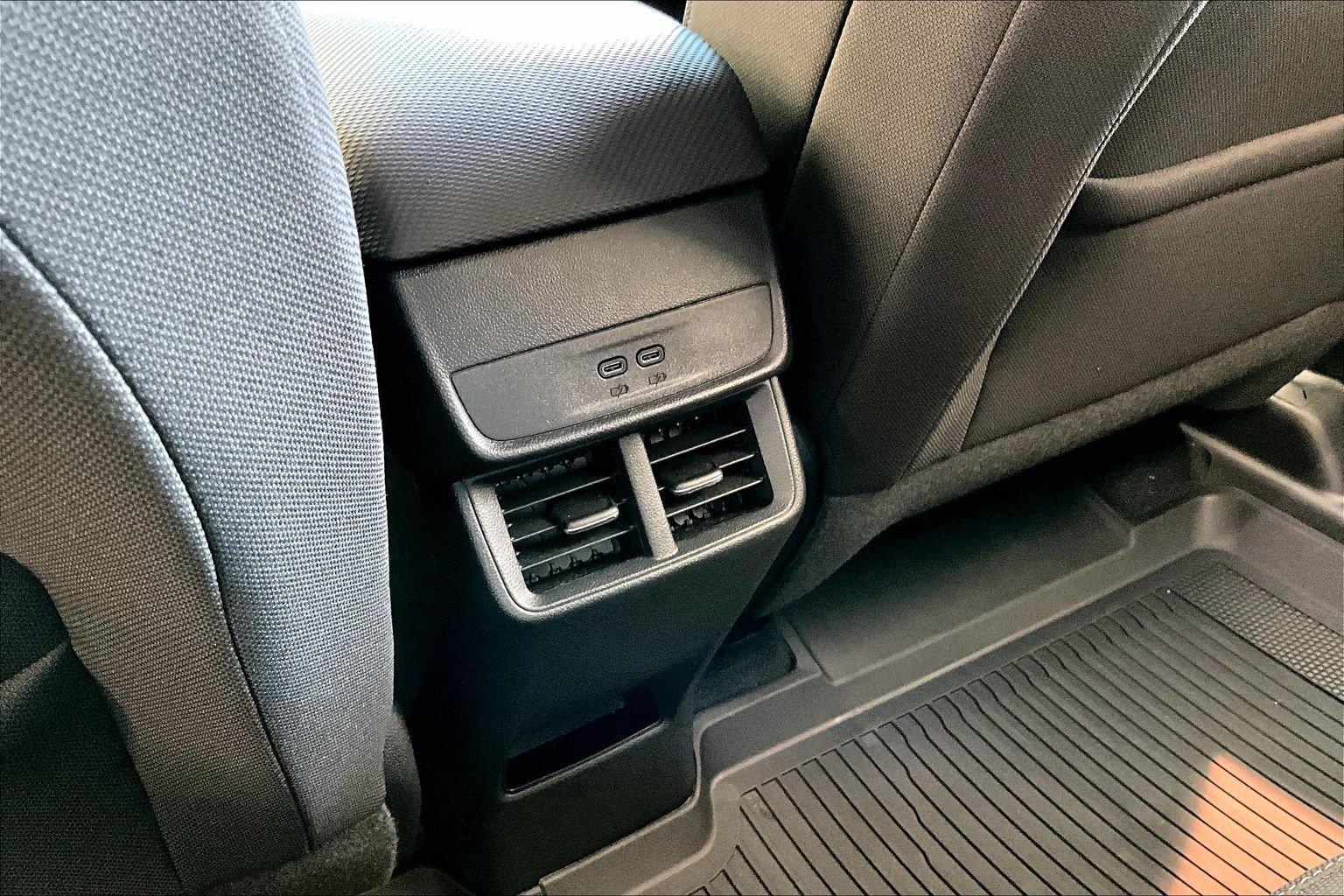 2026 Chevrolet Equinox LT - Photo 17