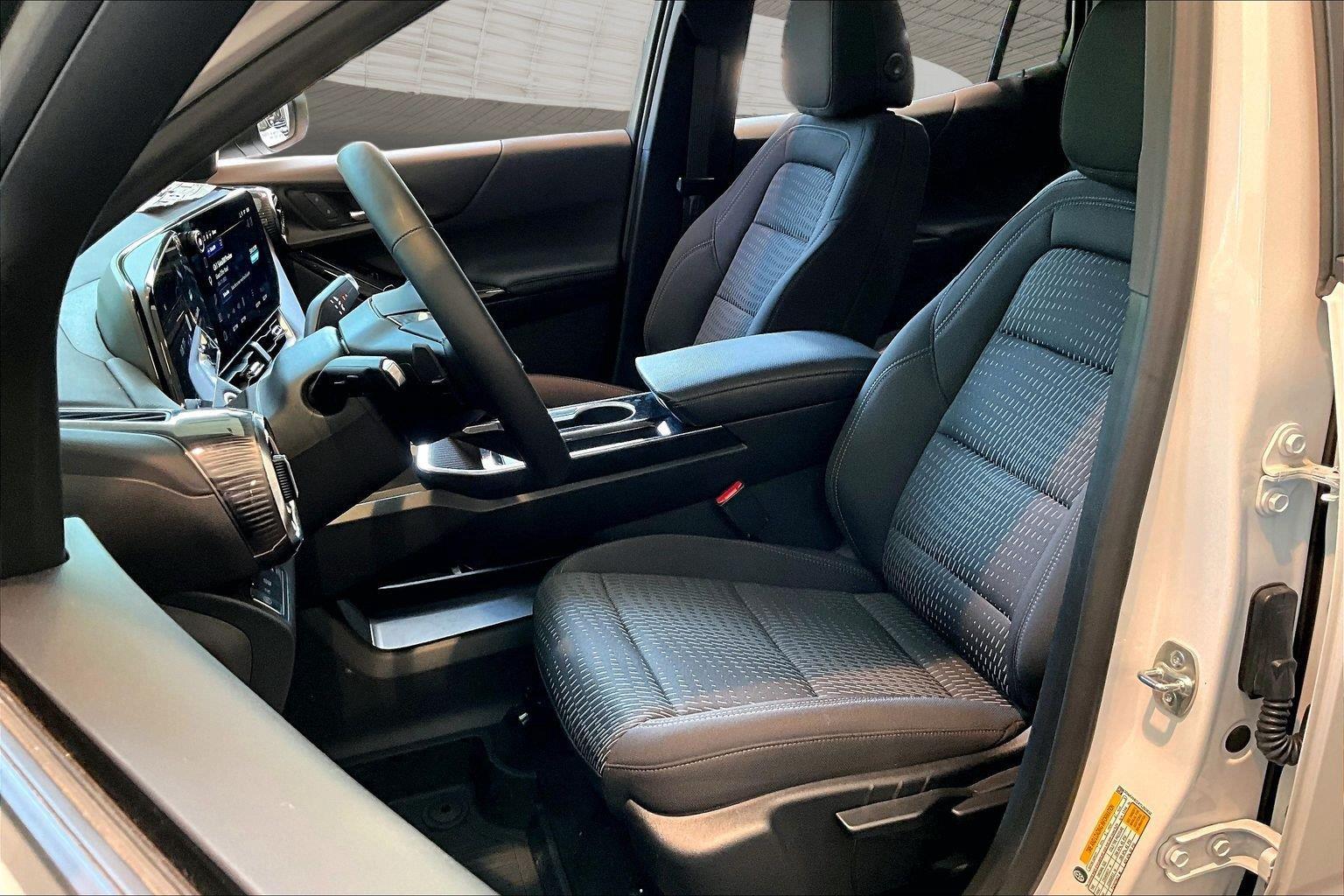 2026 Chevrolet Equinox LT - Photo 24