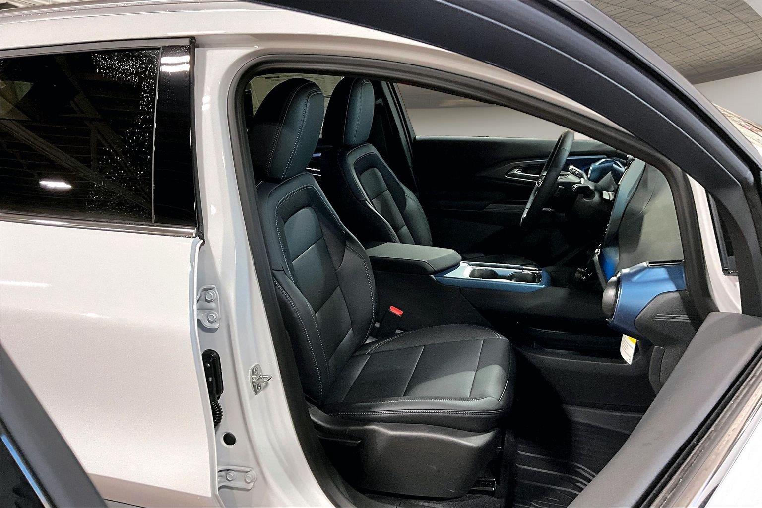 2026 Chevrolet Equinox EV 2LT - Photo 12