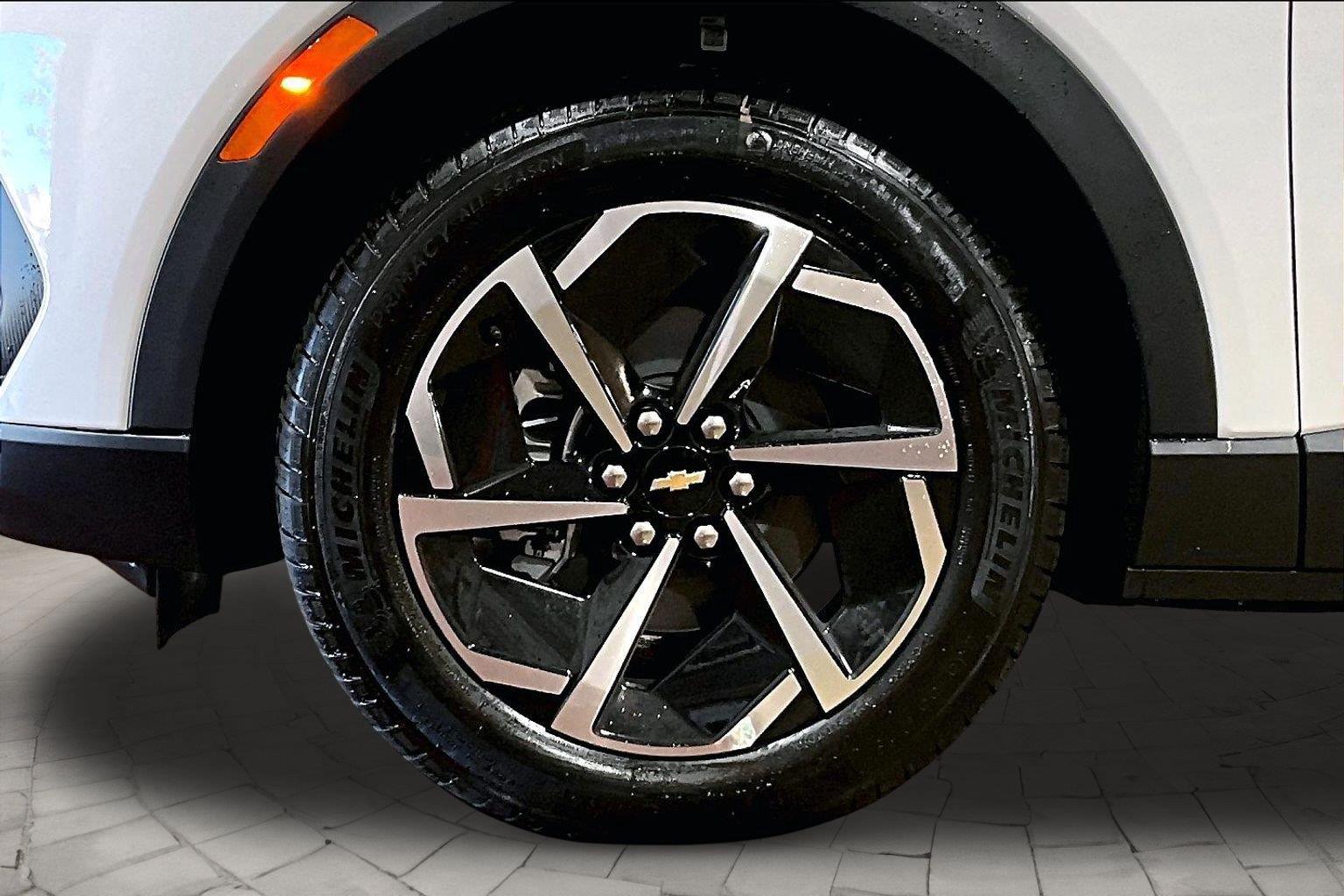 2026 Chevrolet Equinox EV 2LT - Photo 15