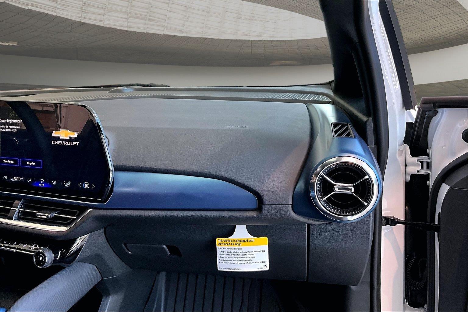 2026 Chevrolet Equinox EV 2LT - Photo 29