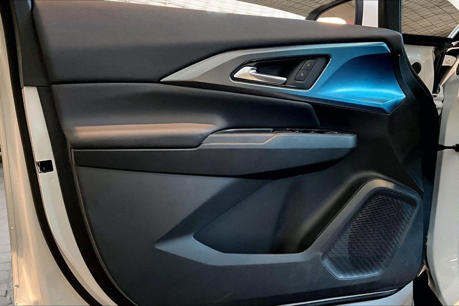 2026 Chevrolet Equinox EV 2LT - Photo 9