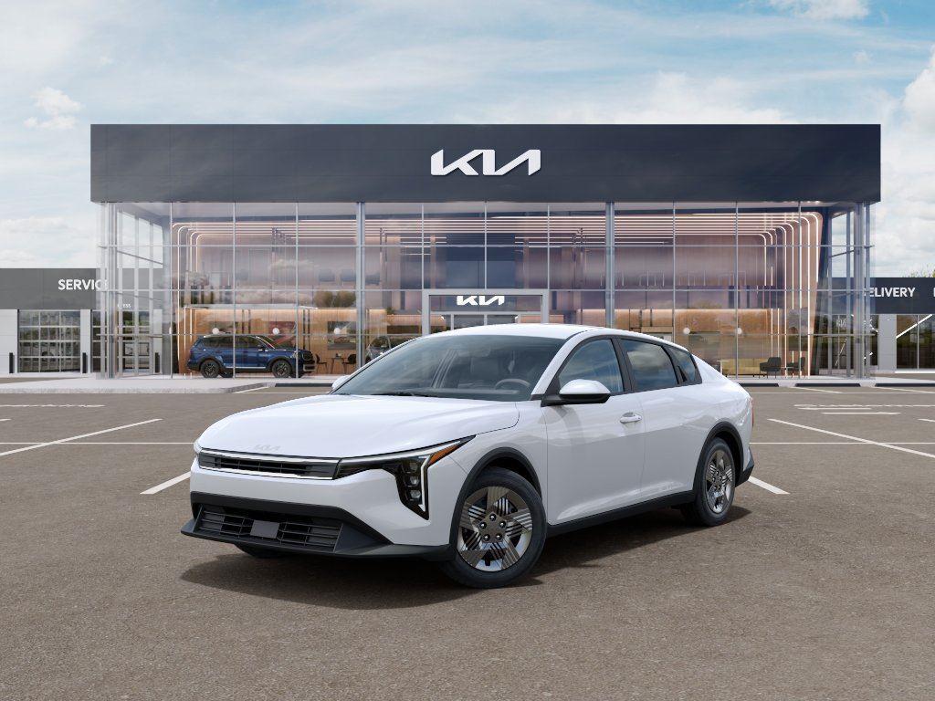 Snow White Pearl 2026 Kia K4 Sedan Front-Wheel Drive Continuously Variable Transmission